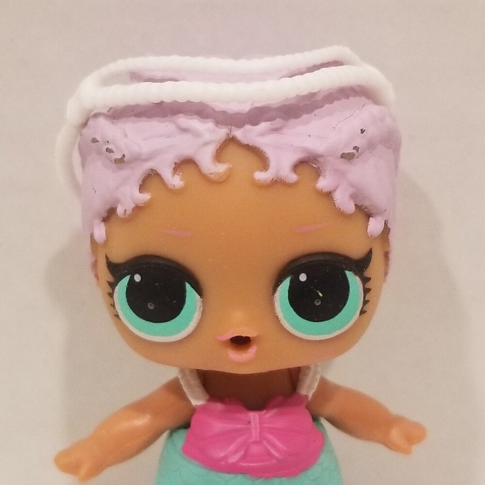 L.O.L. Surprise! Tots Merbaby Doll & Accessories, VGUC - EUC - Picture 6 of 15